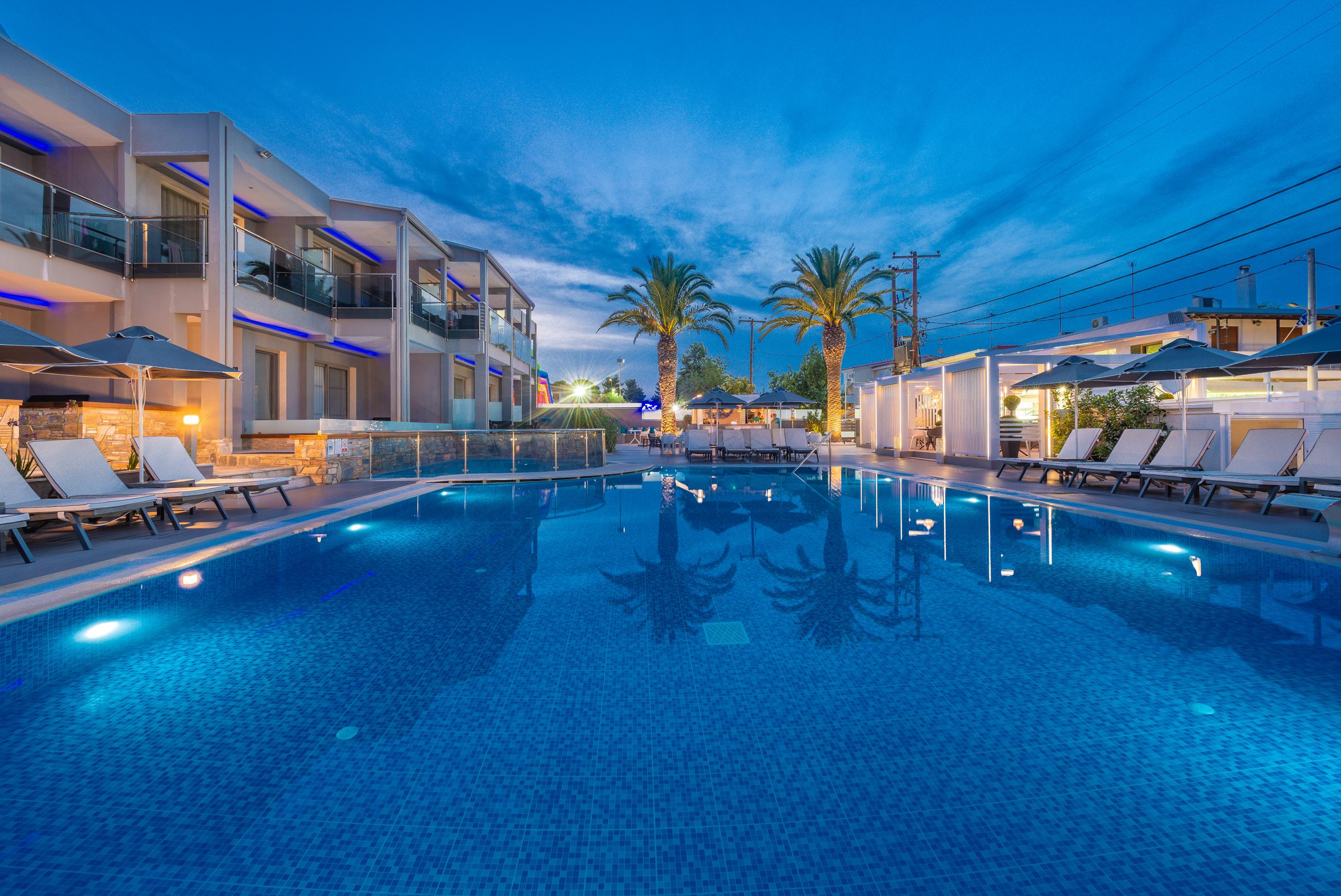 Dionysos Hotel & Suites Hanioti Esterno foto